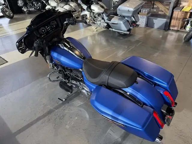 2026 Harley-Davidson FLHX - Street Glide in Sport Touring in Saskatoon - Image 6