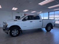 *Highlights* * 30,170 KM * 4WD * Big Horn Trim * Gas Engine * Crew-Capable Heavy-Duty Performance *... (image 1)