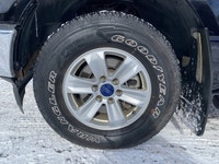 **WE WILL BEAT ANY DEALER IN THE CITY** Shadow Black 2018 Ford F-150 XLT 4WD 6-Speed Automatic Elect... (image 3)