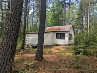 Barry's Bay - An excellent opportunity to own a waterfront property on Wadsworth Lake in the heart o...