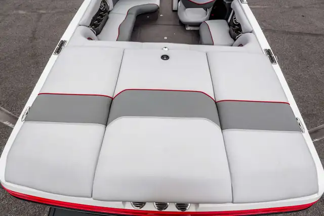2011 Supra SUNSPORT 20V in Powerboats & Motorboats in Rimouski / Bas-St-Laurent - Image 15