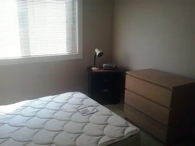 Shared 2 Story Exec House Copperfield Estates SE Calg63234605770241122