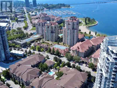 Welcome to Waterscapes, one of downtown Kelowna's most sought after resort style communities. This t...