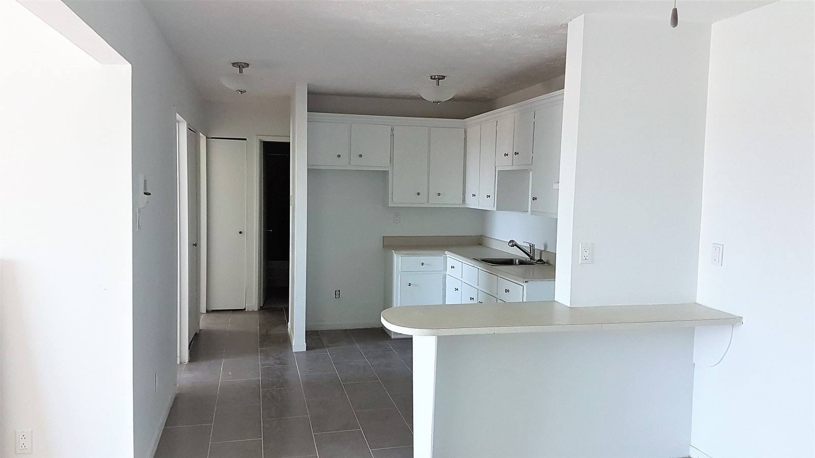 215 18e avenue — photo 3