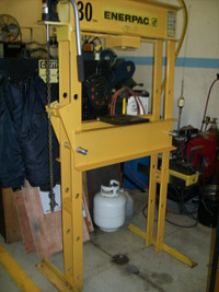 ENERPAC air-hydraulic 30 Ton press NEW PRICE