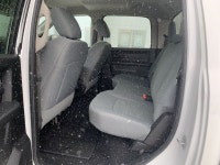 Aluminum Wheels, Fog Lamps, Rear Camera, Cruise Control, Air Conditioning! Get the job done right wi... (image 9)