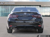 *Leather Seats, Aluminum Wheels, Sunroof, Wireless Charging, Proximity Key!* With a slew of safety f... (image 3)