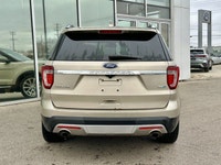 * Intelligent 4WD with a Terrain Management System for modes like sand, snow, grass, and gravel * An... (image 3)