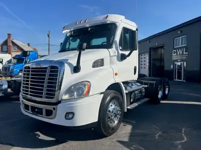 FREIGHTLINER CASCADIA 2013 MOTEUR/ENGINE: DD15 DETROIT 455HP ODO/MILLEAGE: 732 732KM TRANSMISSION AU...
