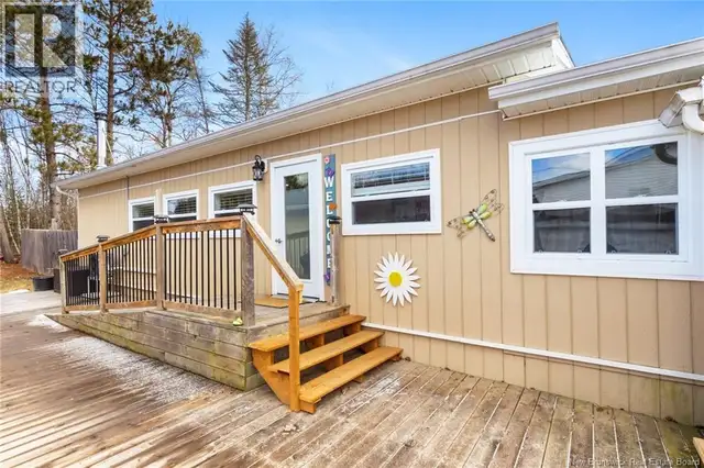 20 Centennial Drive Minto, New Brunswick in Houses for Sale in Fredericton - Image 2