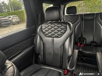 KBB.com 10 Best SUVs Worth Waiting For. This Hyundai Palisade delivers a Regular Unleaded V-6 3.8 L/... (image 9)