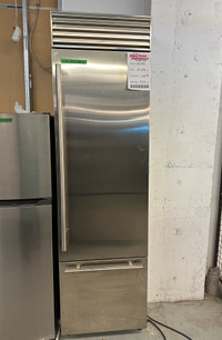 2765-Réfrigérateur Whirlpool congélateur haut Inox Top Freezer F