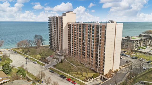 500 GREEN Road, Unit #1414 Stoney Creek, Ontario in Condos for Sale in Oakville / Halton Region - Image 3