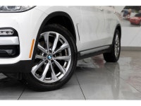 Sunroof, Leather Seats, Heated Seats, Apple CarPlay, Navigation, Power Liftgate, HUD, Heated Steerin... (image 1)