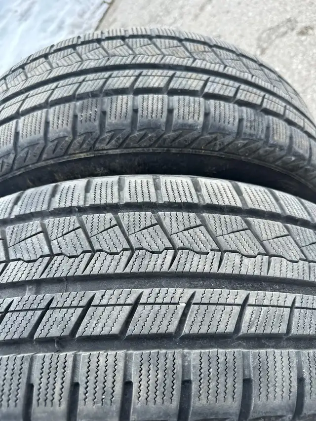 235/55/19 Audi sq5 q5 Q4 etron winters 5x112 in Tires & Rims in Mississauga / Peel Region - Image 4