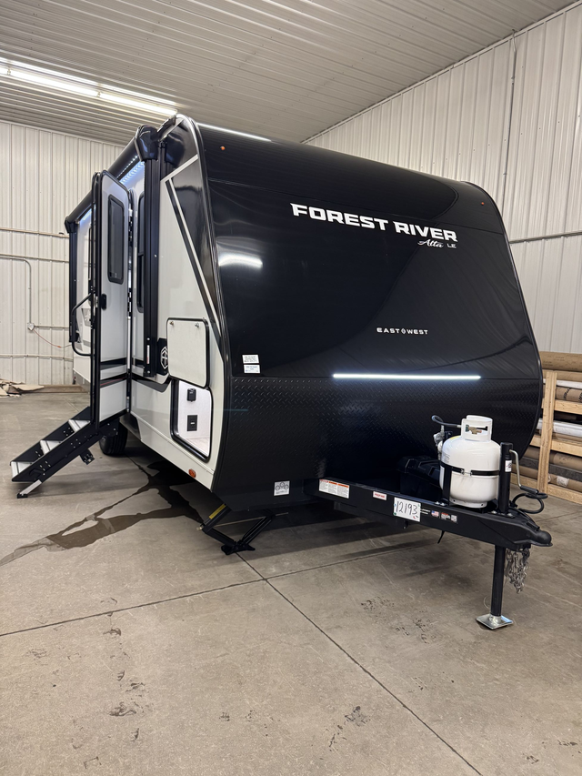 2026 FOREST RIVER ALTA 1600MRBLE in Travel Trailers & Campers in Regina - Image 2