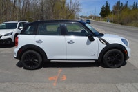 2015 Mini Cooper Countryman S All4 85,043 KM Now Only $14,950 or $214 Bi-Weekly.(O.A.C.). Bi-weekly... (image 5)