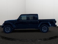 This 2025 JEEP GLADIATOR SPORT 4X4 has the following options Premium Mckinley Trimmed Seats, Remote... (image 1)