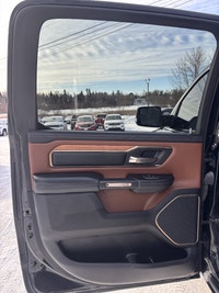 2022 RAM 1500 (image 9)