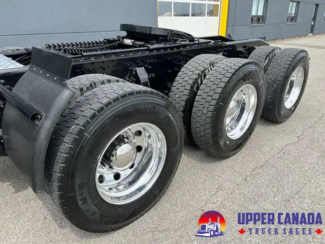 2024 Western Star 49X Tri-Drive in Heavy Trucks in Saskatoon - Image 11