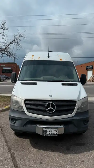 2015 Mercedes-Benz Sprinter 3500 144’’, dual rear wheels, Diesel, 232201 km. Packed with drawers and...
