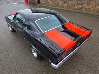 Z28 tribute. Fresh GM Carte motor 350ci 330hp and M21 4 speed manual transmission with 12 bolts POSI... (image 5)