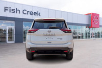 ==== 2024 Nissan Rogue Platinum -- Refined Excellence ==== This *2024 Nissan Rogue Platinum* represe... (image 5)