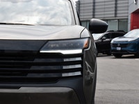 Heated Seats, Blind Spot Detection, Lane Departure Warning, Apple CarPlay, Android Auto! Make the mo... (image 7)