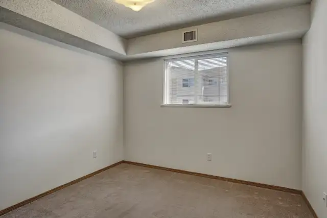 2 Bed x 1 Bath Apartment for Rent on Leila Avenue | $1505.00 in Long Term Rentals in Winnipeg - Image 11