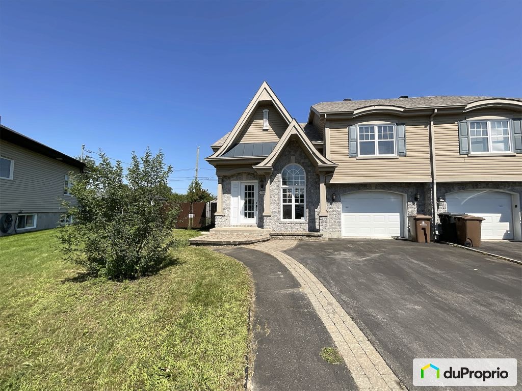 $535,000 - Split Level for sale in Terrebonne (La Plaine) — photo 1