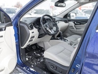 Come see this 2023 Nissan Qashqai before it's too late! *You Can't Beat the Price with These Options... (image 6)