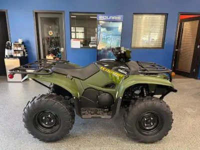 YAMAHA Kodiak 700 DAE 2026 PDSF : 12599.0$ Transport et préparation : 1075.0$ Supplément logistique...