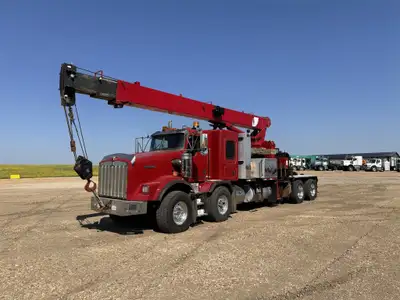 1 Owner 2019 Kenworth T800W Tandem Tandem with National 1100 30 ton Straight Boom Picker Truck KMS:...
