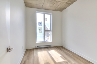 3.5 condo appartement a louer Ville Saint Laurent-Leora, View more