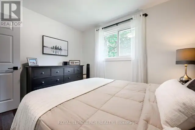 2534 SUNNIDALE ROAD Springwater, Ontario in Houses for Sale in Barrie - Image 23