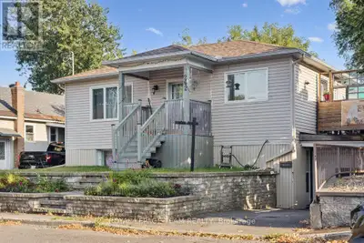 Turnkey Duplex in the Heart of Vanier perfect for Investors or Owner-Occupants! Opportunity knocks w...