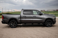 This Ram 1500 has a dependable Twin Turbo Regular Unleaded I-6 3.0 L/183 engine powering this Automa... (image 4)