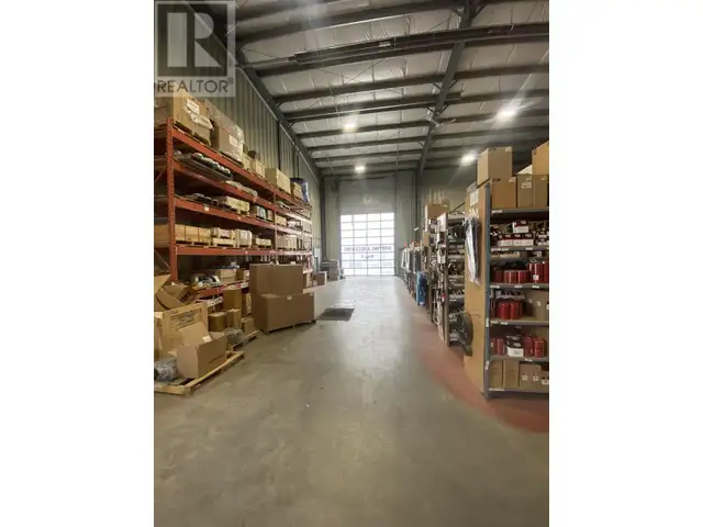 10911 89 AVENUE Fort St. John, British Columbia in Commercial & Office Space for Rent in Fort St. John - Image 15