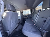 2019 GMC Sierra 1500 Elevation Short Box Crew Cab 4x4 for sale at Pacific Motors near Winnipeg, Mani... (image 9)