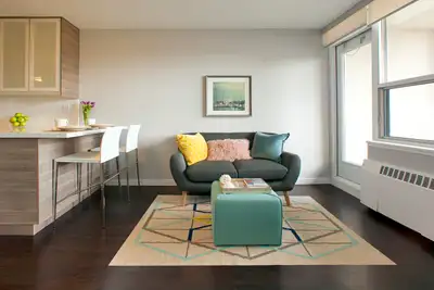 Renovated Jr. 1 Bdm. for Rent in Toronto's Danforth Village!, View more