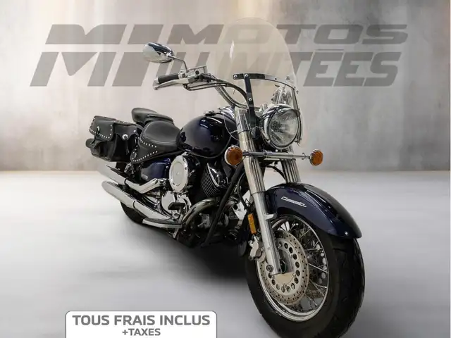 2001 yamaha V-Star 1100 Classic in Street, Cruisers & Choppers in Laval / North Shore - Image 3