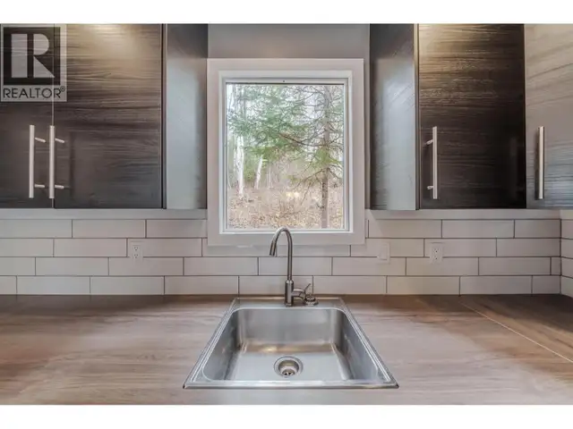 3595 CANDLE DRIVE Canim Lake, British Columbia in Houses for Sale in 100 Mile House - Image 7