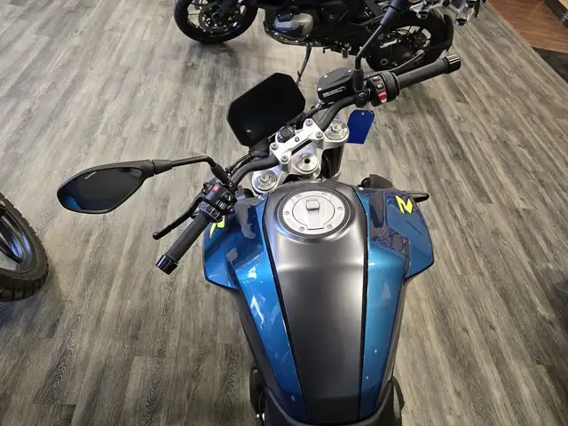 2026 BMW F 900 R Snapper Rocks Blue metallic in Street, Cruisers & Choppers in Oakville / Halton Region - Image 5