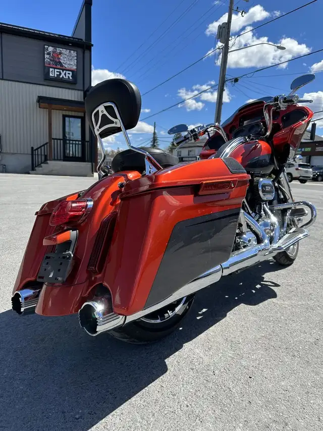 2018 Harley-Davidson FLTRXSE Road Glide CVO / 117 Cubic in in Street, Cruisers & Choppers in Ottawa - Image 9