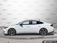Crowfoot Hyundai, AMVIC Licensed Dealer Mileage: 115,404 km Turn heads and perfectly upgrade your da... (image 1)