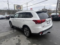 Welcome to AUTOLANE & CYCLE INC Engine: 4 Cylinder Engine 2.4L L/100Km City: 9.9 L/100Km Hwy: 8.1 Sa... (image 7)