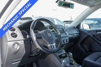 We review the used vehicle market and adjust our prices constantly to make sure our customers are pa... (image 9)