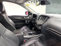 Discover the 2020 Infiniti QX60, where luxury meets performance. Equipped with a powerful 3.5L premi... (image 6)