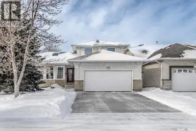 Welcome to 2916 Wimbledon Drive, located in Windsor Park one of Reginas most sought after neighbourh...