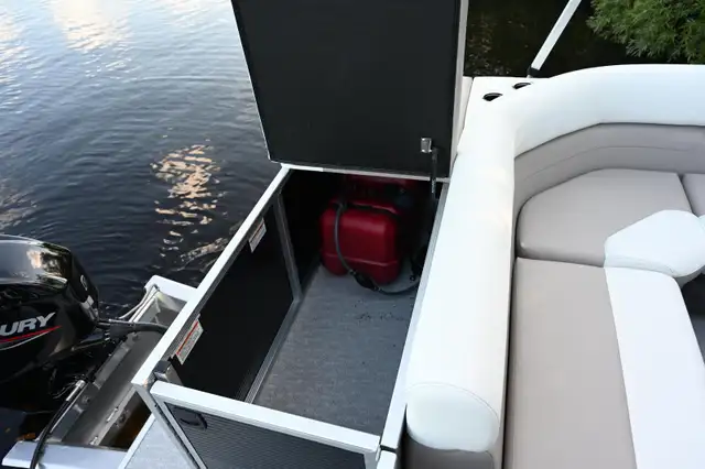 2026 Princecraft Vectra 19 L, Mercury 40 ELPT CT and Trailer in Powerboats & Motorboats in Oshawa / Durham Region - Image 5